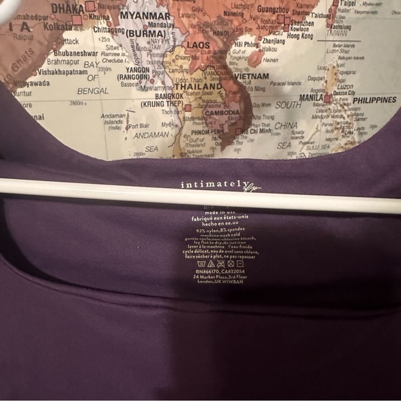 FREE PEOPLE CLEAN LINES LONG SLEEVE - Picture 3 of 3